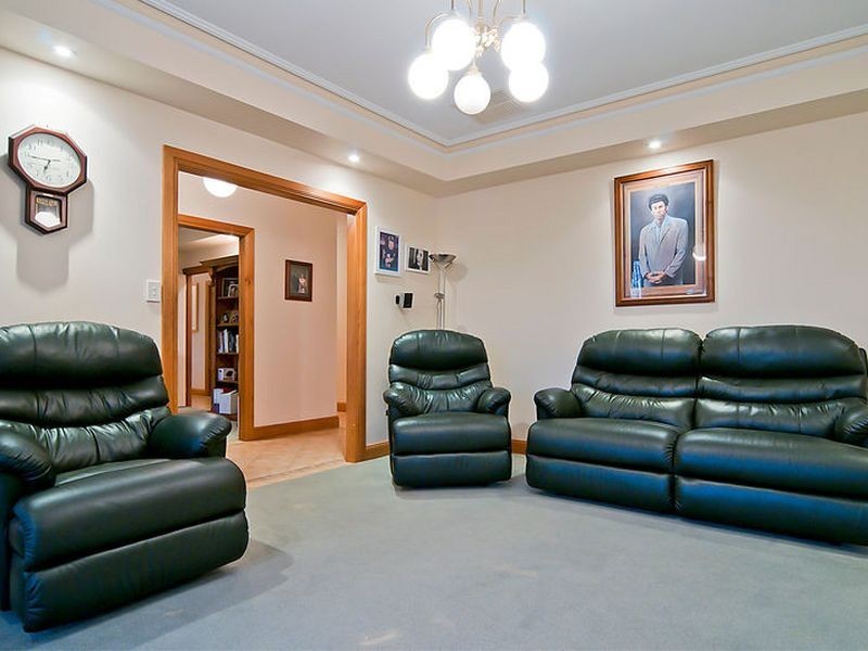 2 Discovery Court, Hewett SA 5118