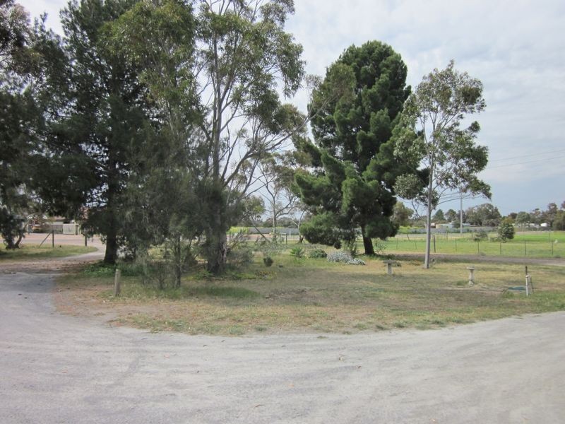 16 Dawkins Road, Two Wells SA 5501