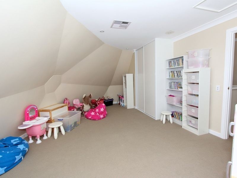 14 Centre Crescent, Humbug Scrub SA 5114