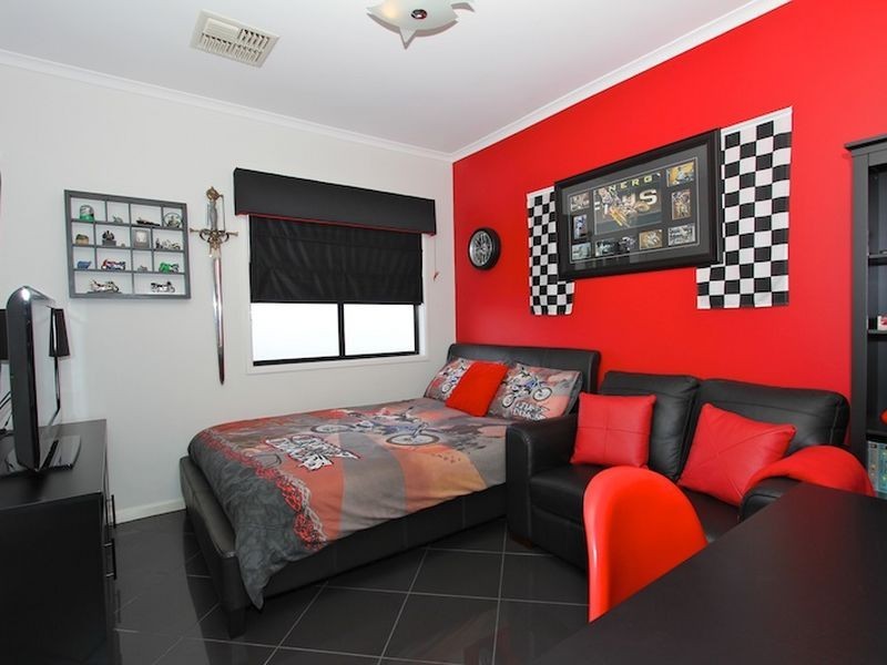 12 McKinlay Square, Hewett SA 5118