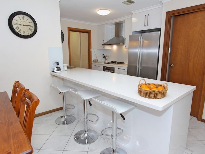 9 Ames Drive, Evanston Park SA 5116