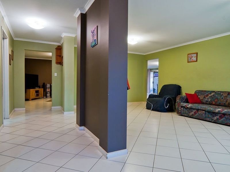 4 Strathmore Avenue, Smithfield SA 5114