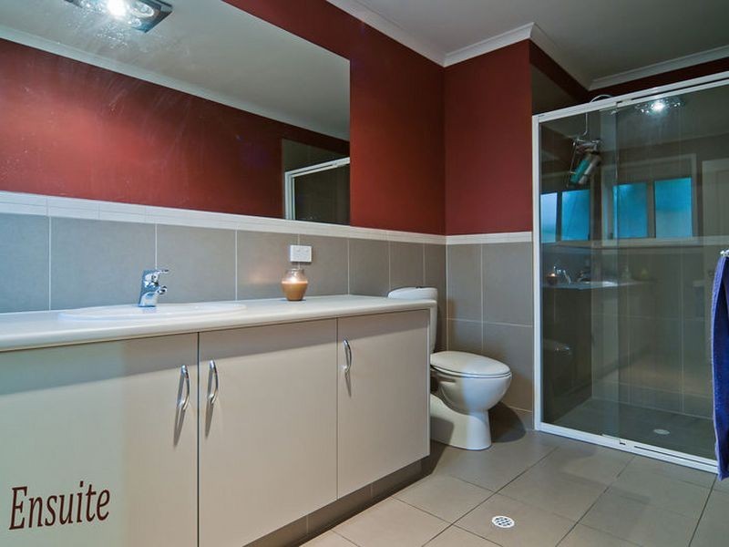 4 Strathmore Avenue, Smithfield SA 5114