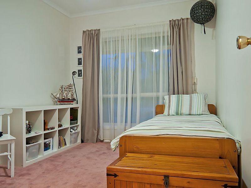 1 Sandpiper Way, Hewett SA 5118