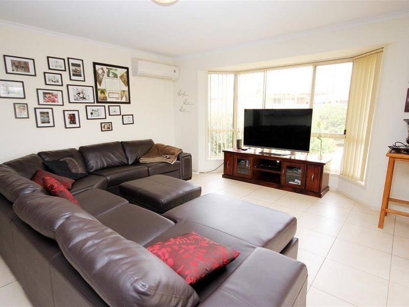 15 Lumsden Court, Evanston Park SA 5116