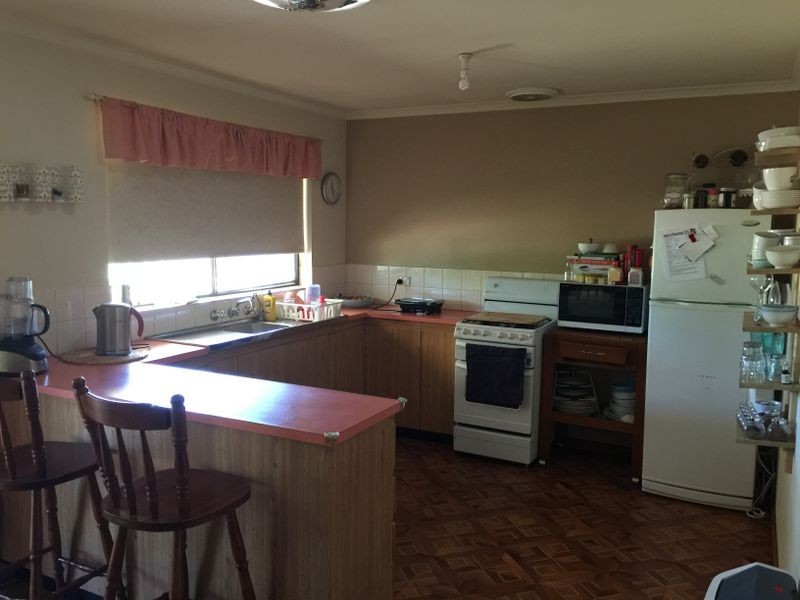 33 Cheek Avenue, Gawler East SA 5118