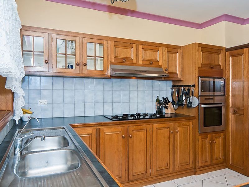 18 Bassett Crescent, Gawler East SA 5118