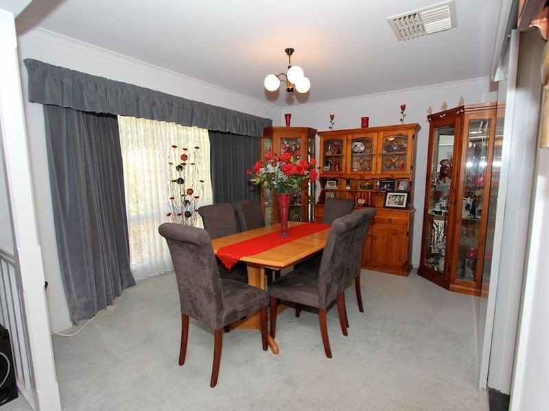 28 Holyoak Court, Hillbank SA 5112