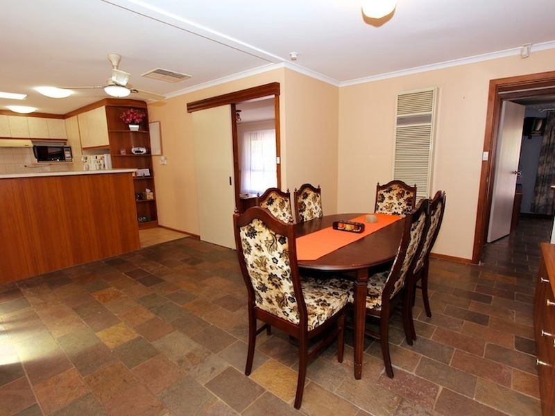 3 Russell Street, Evanston Park SA 5116