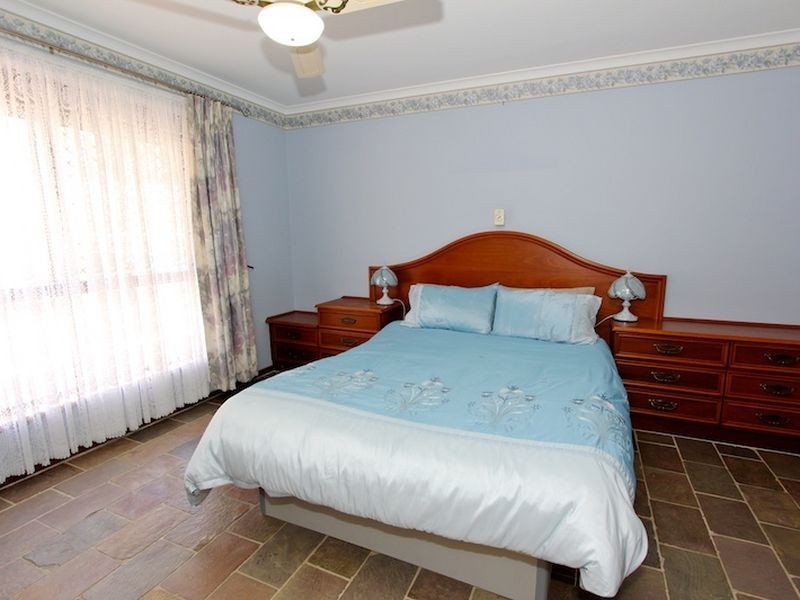 3 Russell Street, Evanston Park SA 5116