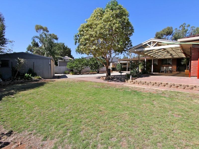 3 Russell Street, Evanston Park SA 5116