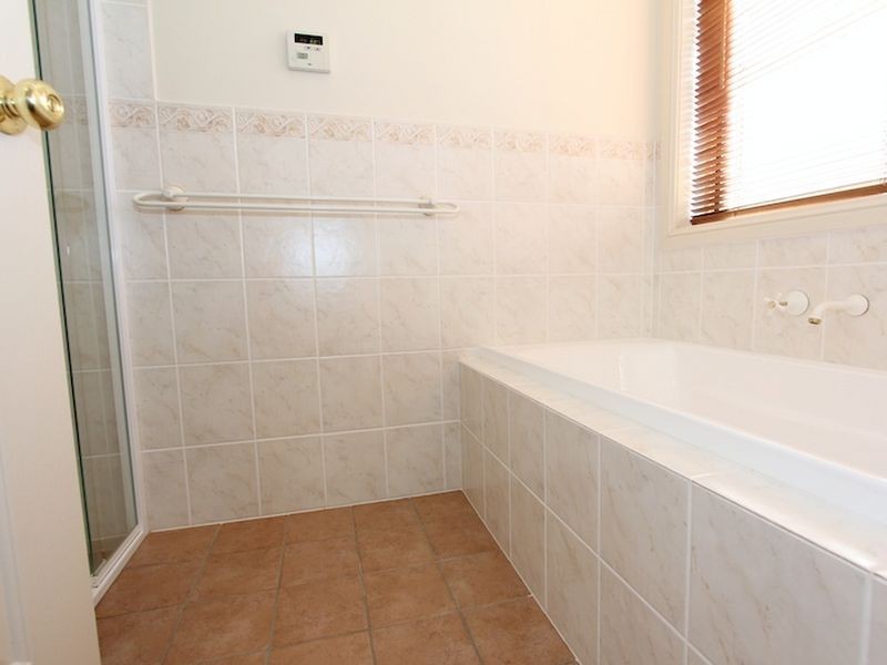 4 Petrel Court, Hewett SA 5118