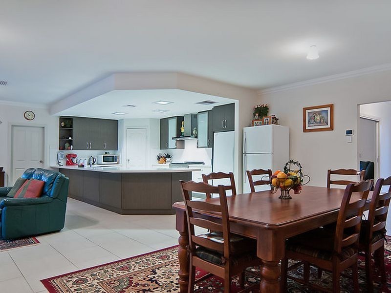 14 Phillips Avenue, Gawler East SA 5118