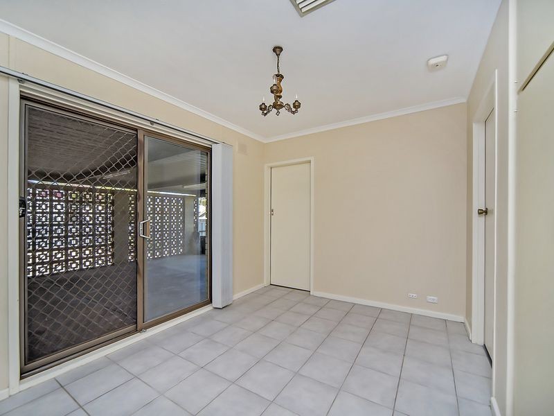 8 Urlwin Avenue, Evanston Park SA 5116