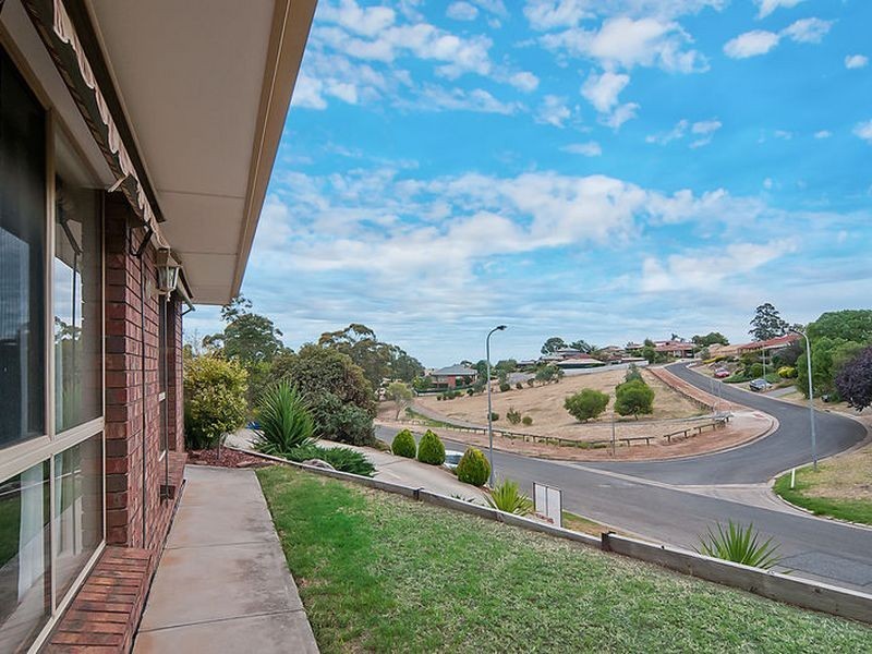 6 Lundie Crescent, Gawler East SA 5118