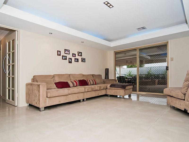 6 Lundie Crescent, Gawler East SA 5118