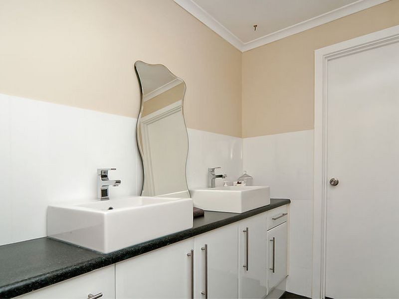 6 Lundie Crescent, Gawler East SA 5118