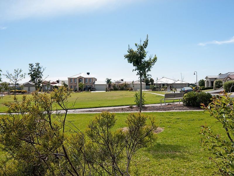 37 Osprey Parade, Hewett SA 5118