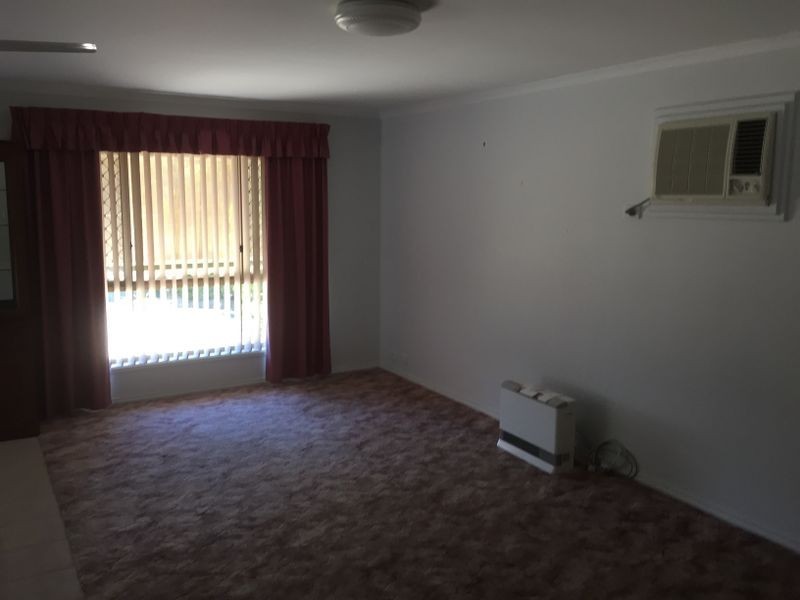 17 Lawrence Ave, Gawler South SA 5118