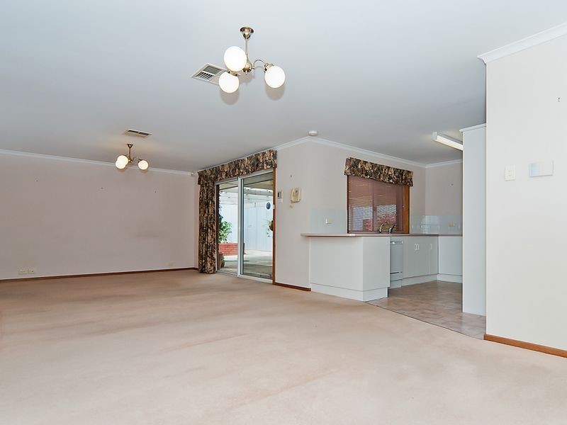 13 Robinson Road, Willaston SA 5118