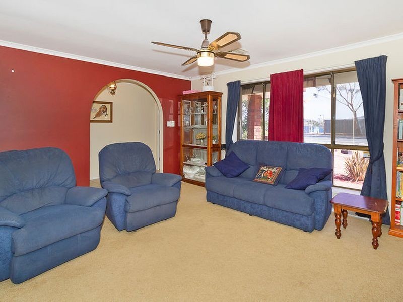 13 Clark Road, Evanston Gardens SA 5116