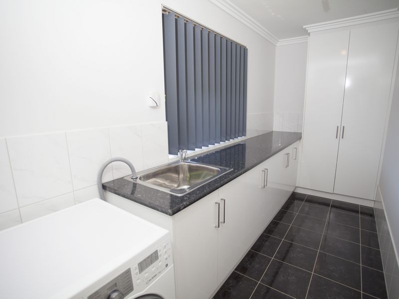 14 Lafitte Way, Andrews Farm SA 5114