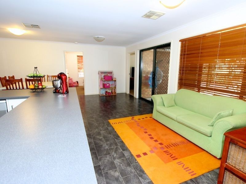 48 Jemalong Crescent, Roseworthy SA 5371