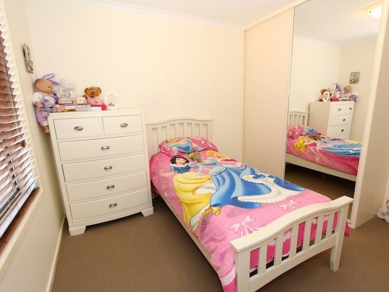 48 Jemalong Crescent, Roseworthy SA 5371