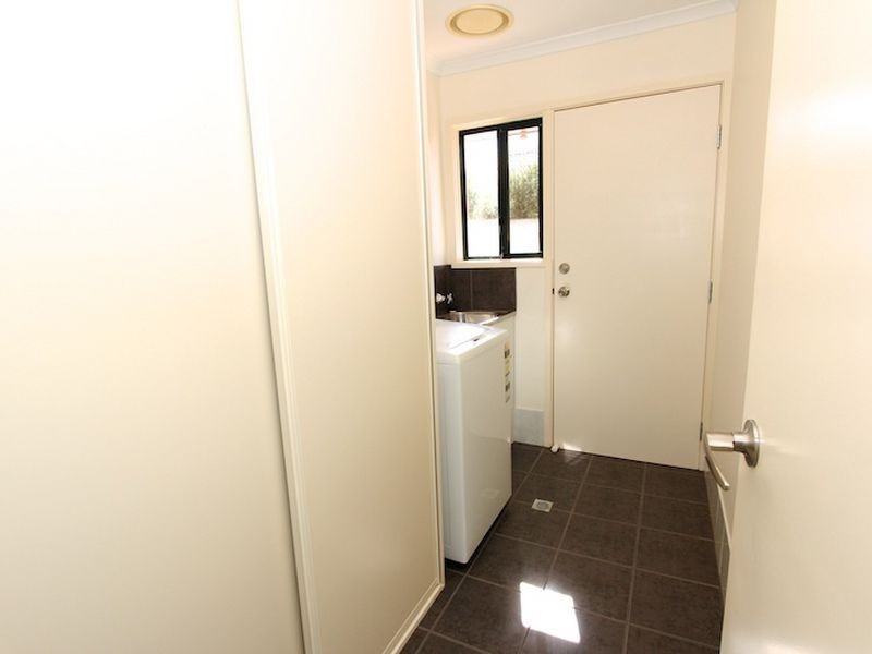 48 Jemalong Crescent, Roseworthy SA 5371