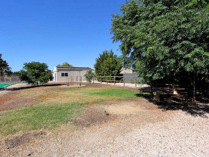 48 Jemalong Crescent, Roseworthy SA 5371