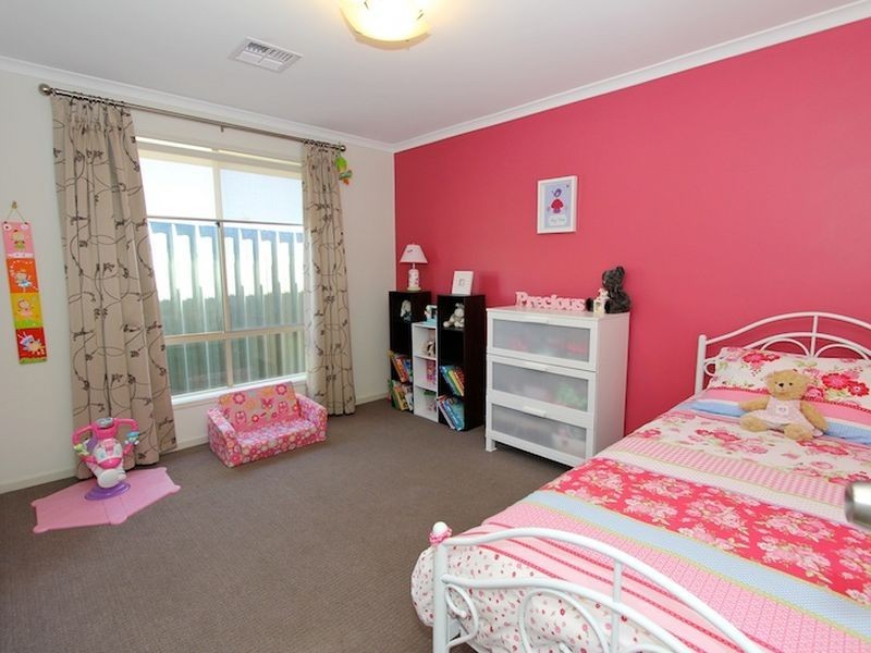 12 Hedgestone Place, Blakeview SA 5114