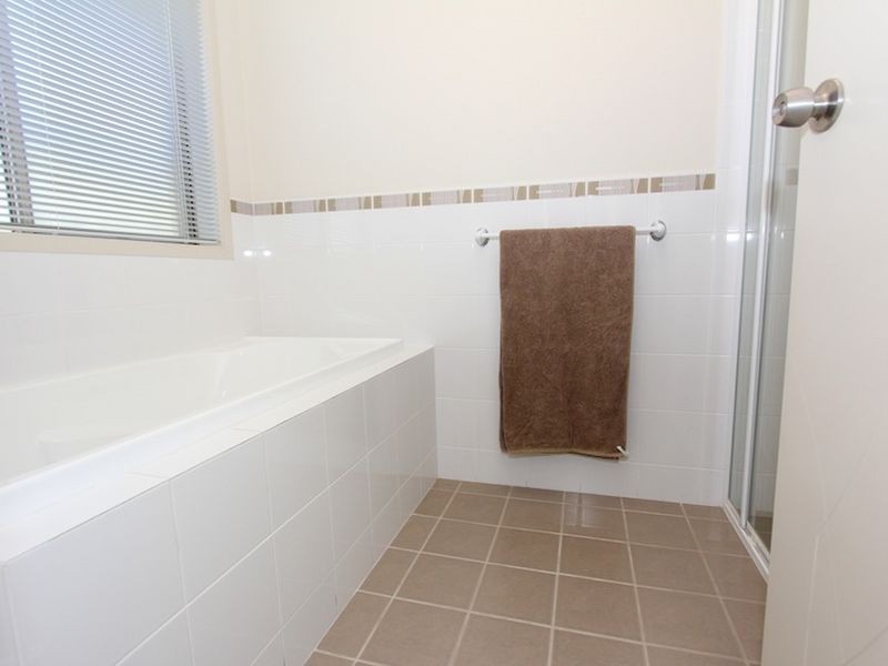 12 Hedgestone Place, Blakeview SA 5114