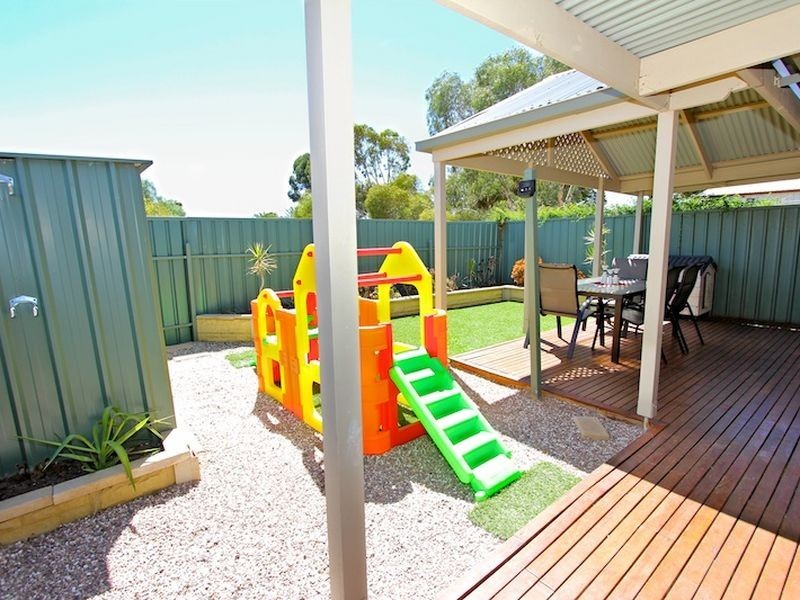 12 Hedgestone Place, Blakeview SA 5114