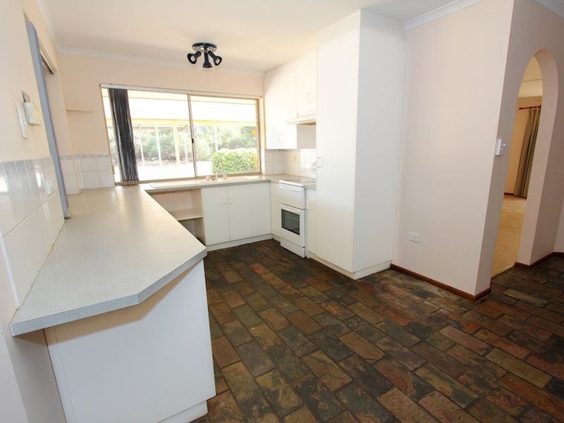 5 Pederick Court, Lewiston SA 5501