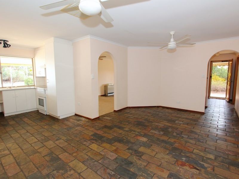 5 Pederick Court, Lewiston SA 5501