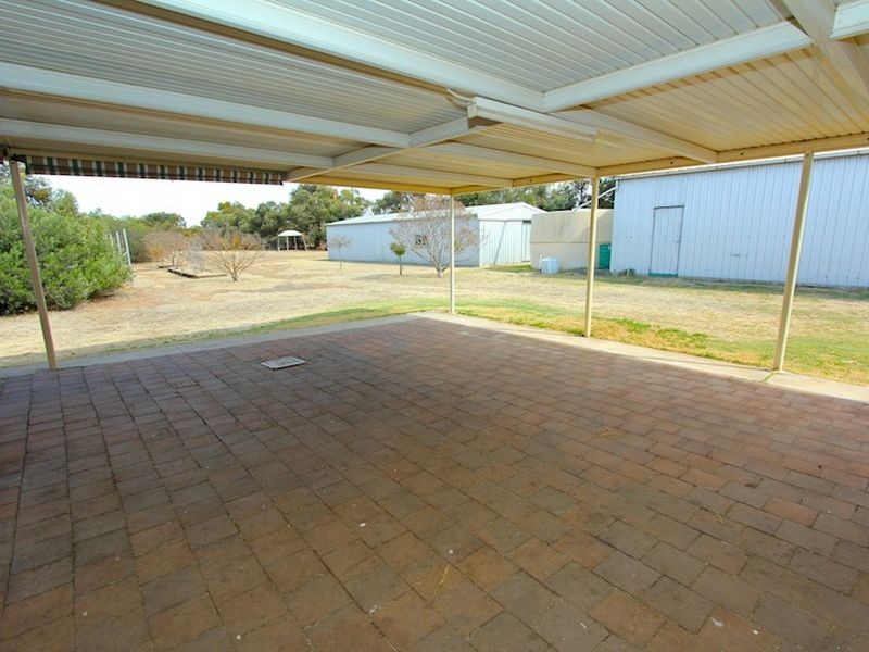 5 Pederick Court, Lewiston SA 5501