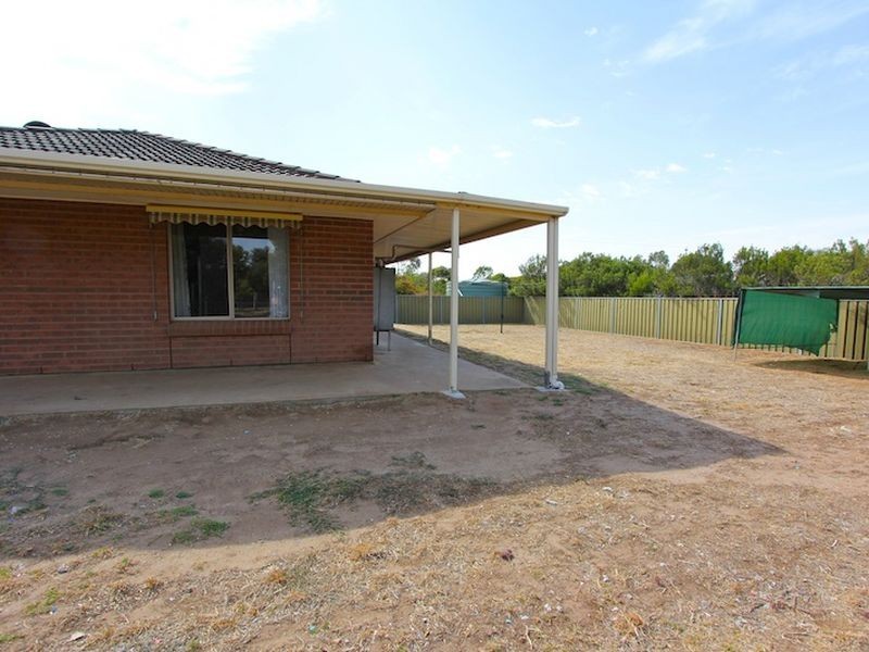 5 Pederick Court, Lewiston SA 5501