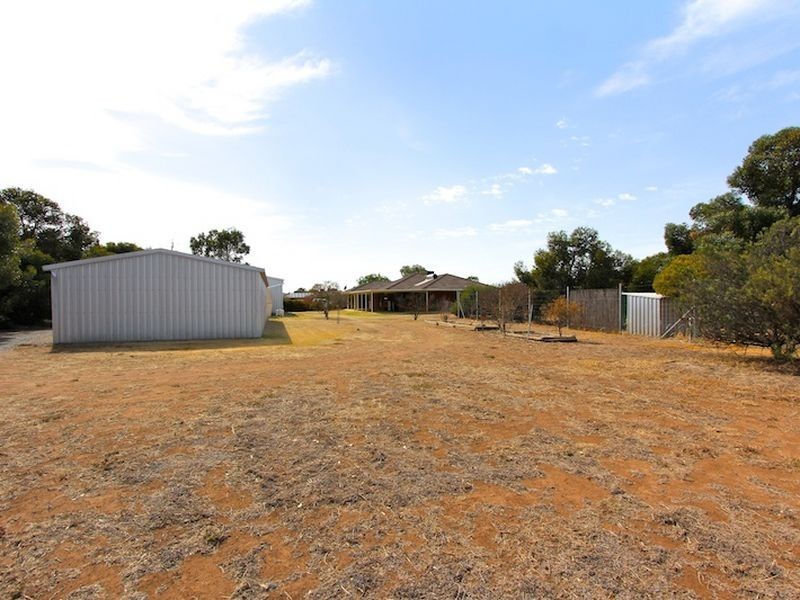 5 Pederick Court, Lewiston SA 5501