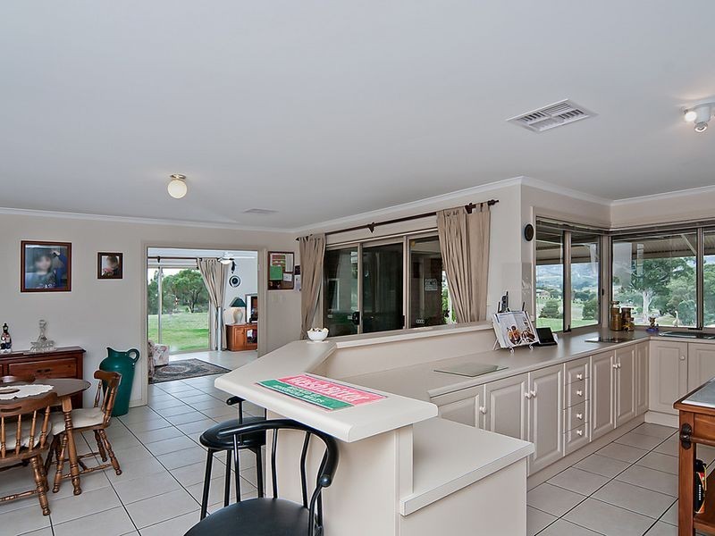 134 Lorke Road, Cockatoo Valley SA 5351
