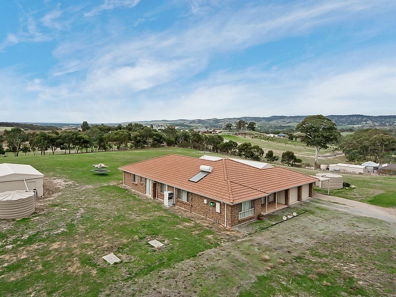 134 Lorke Road, Cockatoo Valley SA 5351