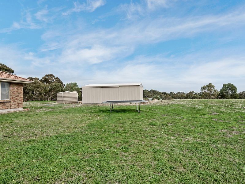 134 Lorke Road, Cockatoo Valley SA 5351