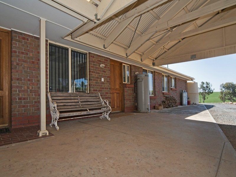 381 Barossa Valley Highway, Gawler SA 5118