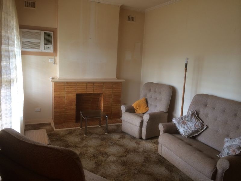 5 Barossa Avenue, Gawler East SA 5118