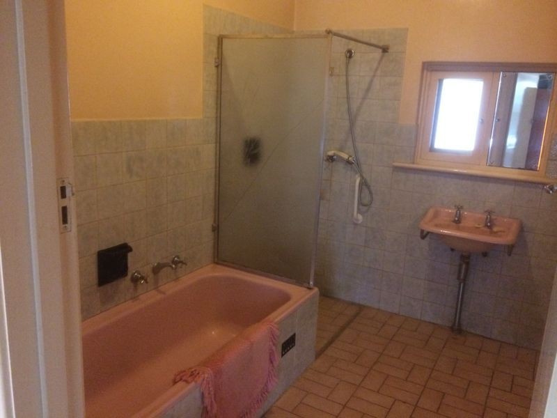 5 Barossa Avenue, Gawler East SA 5118