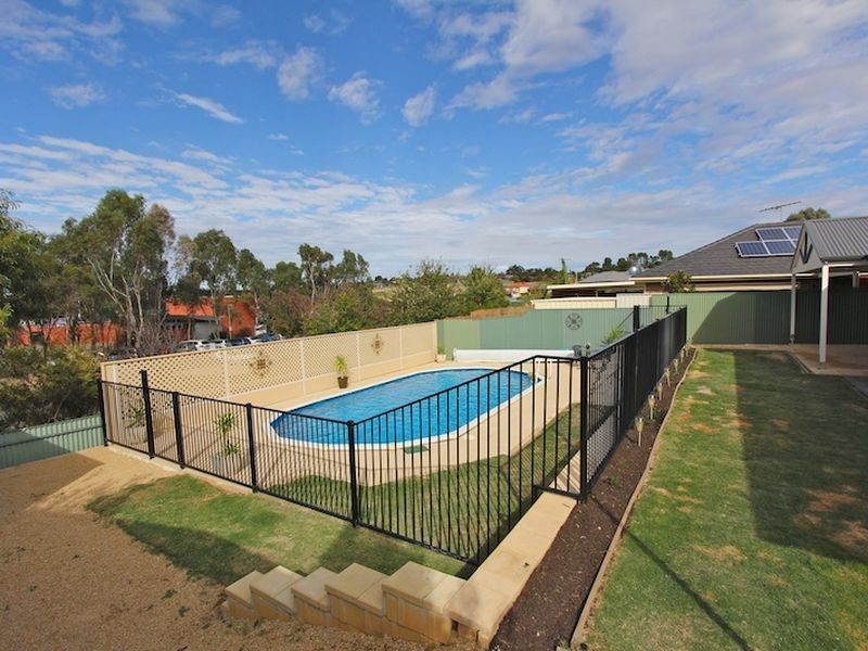 13 Shrike Place, Hewett SA 5118