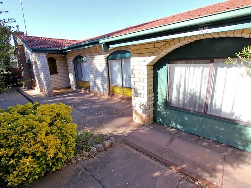 25 Coombe Street, Gawler East SA 5118