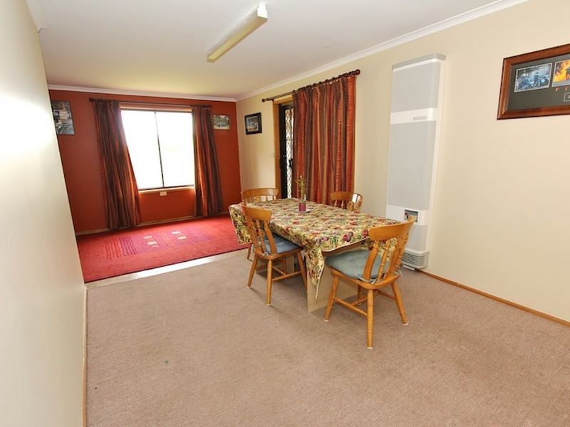 6 Robinson Road, Willaston SA 5118