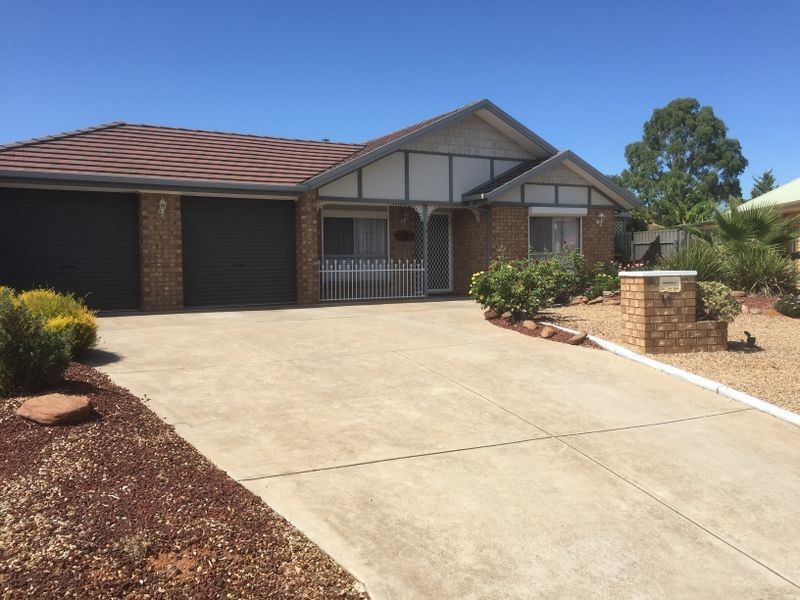 15 Pineridge Drive, Blakeview SA 5114
