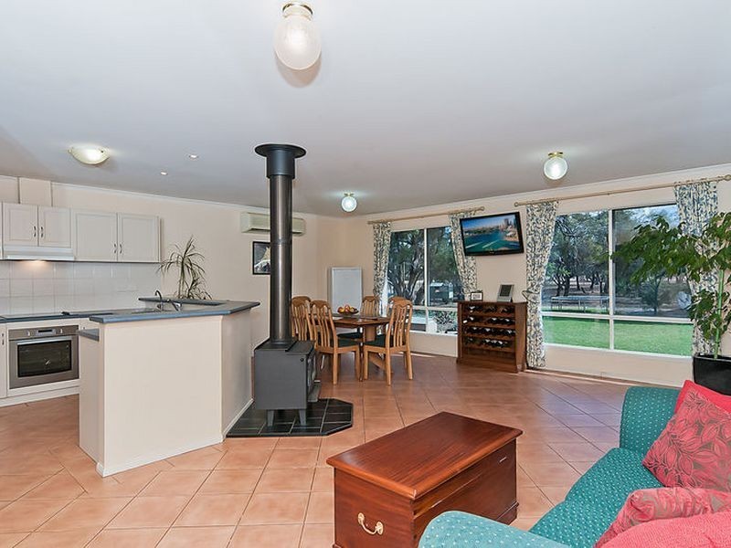 44 Bache Road, Reeves Plains SA 5502