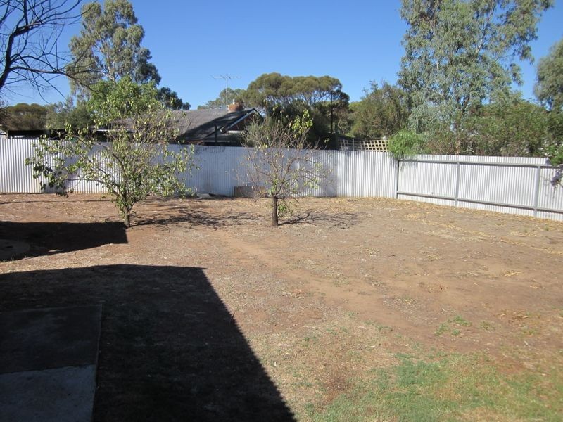 2 Richards Avenue, Gawler South SA 5118